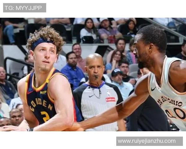 2015年NBA季后赛骑士与老鹰第四场激战回顾与精彩瞬间分析